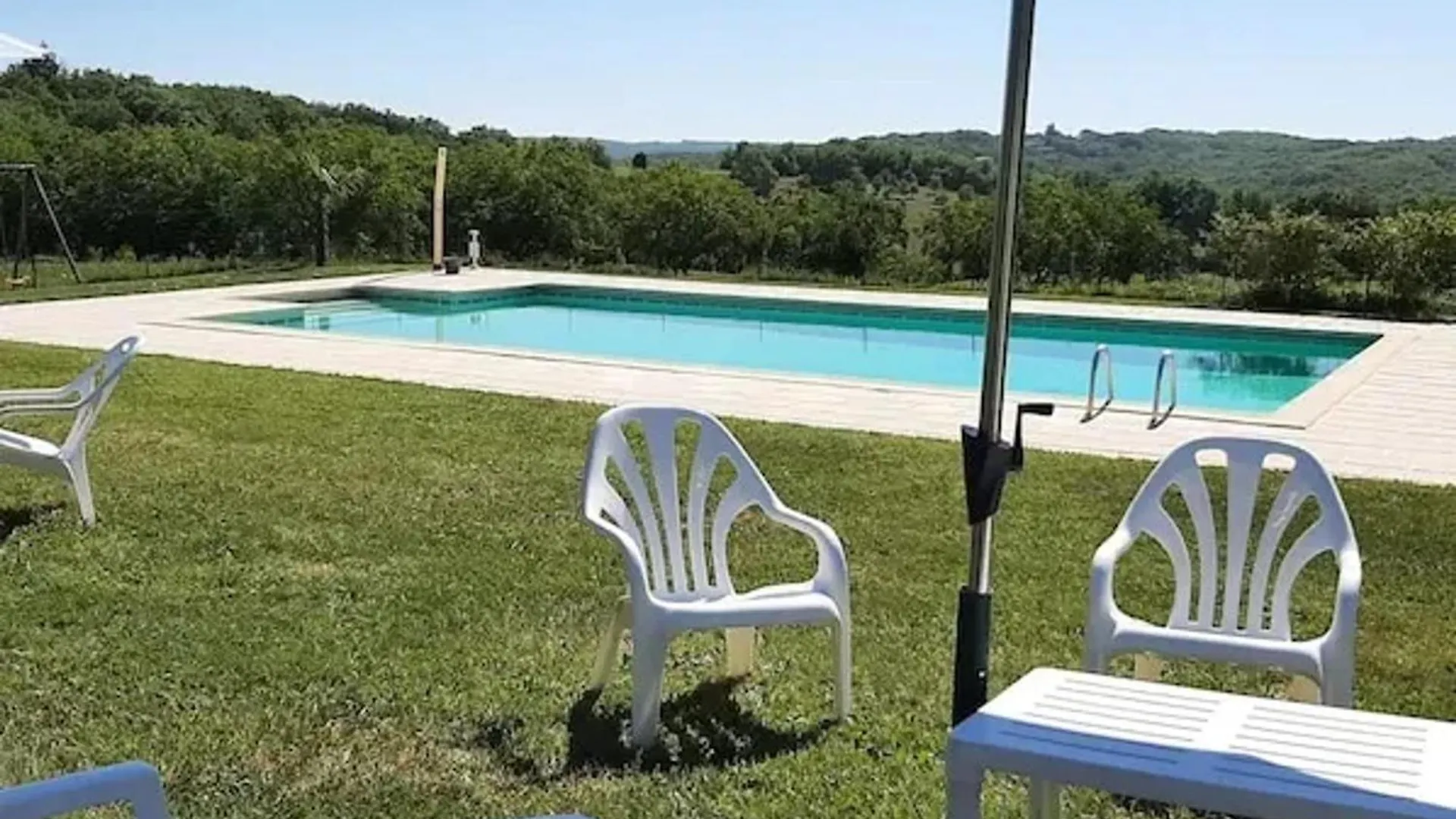 Maison Familiale Avec Piscine A Salviac 0*,